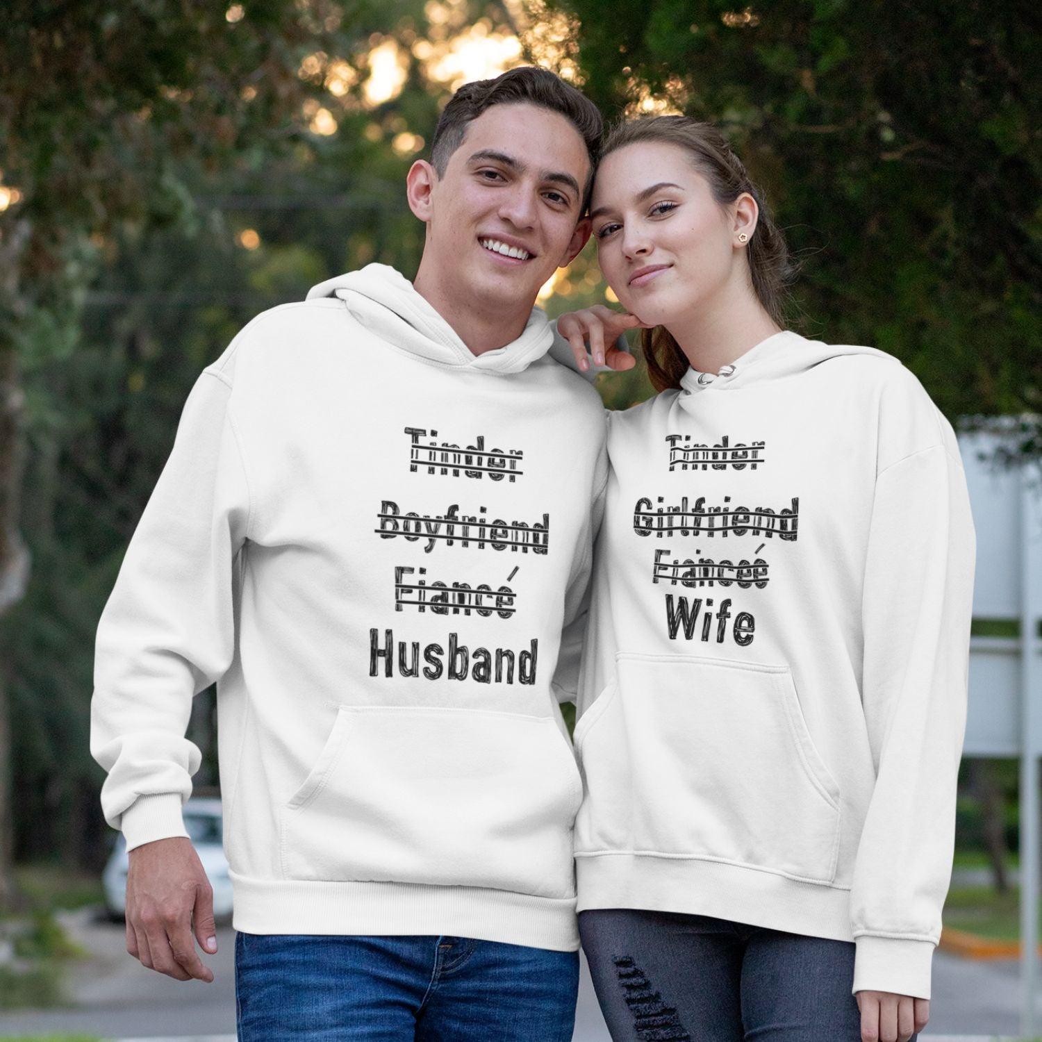 Online Dating Couple Matching Outfits - Cute Tinder Match Outfits for Couples T-shirts