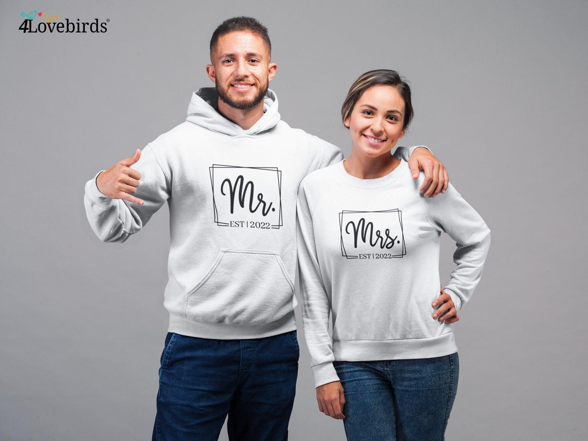 Mr and Mrs est. 2022 Hoodie, Lovers matching T-shirt, Gift for Couples, Married Sweatshirt, Husband and Wife Longsleeve, Square model - 4Lovebirds
