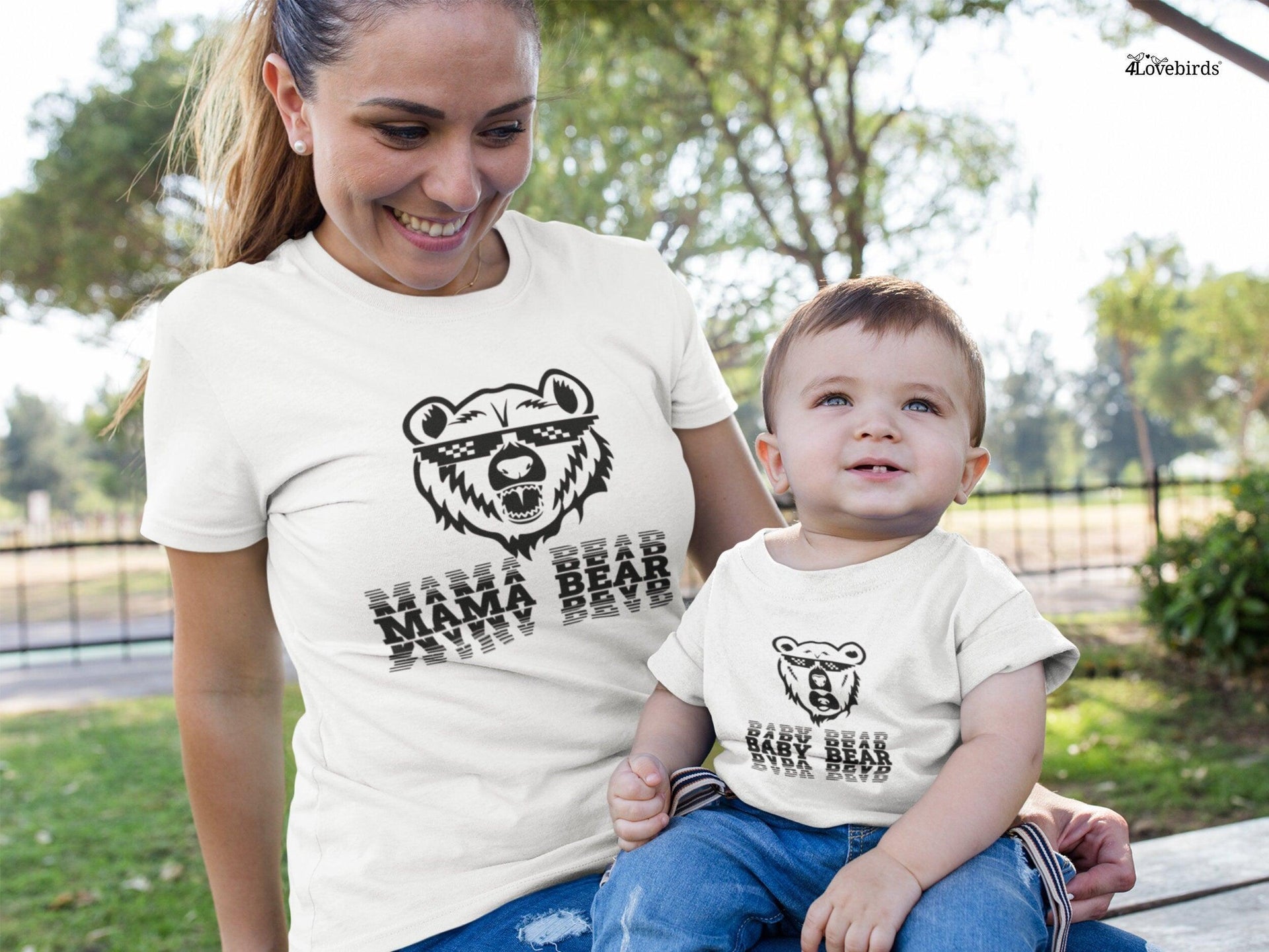 https://4lovebirds.com/cdn/shop/files/papa-bear-mama-bear-and-baby-bear-dad-mom-and-child-matching-shirts-daddy-mommy-and-me-4lovebirds-1_216a18bf-4d9d-474a-87dc-e0608cba4175.jpg?v=1689395953&width=1920